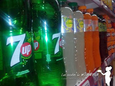 Refrescos azucarados. Riesgos de su consumo Refrescos azucarados. Riesgos de su consumo