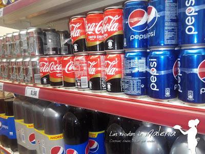 Refrescos azucarados. Riesgos de su consumo Refrescos azucarados. Riesgos de su consumo