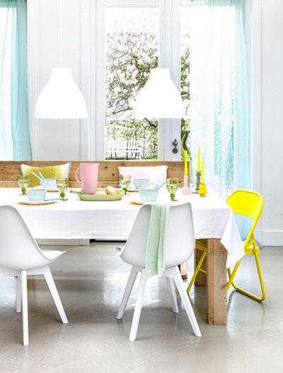 Saboreando los pasteles. Saboreando los pasteles.