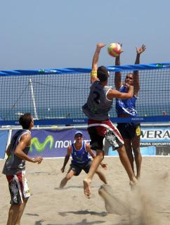 EN FORMA EN LA PLAYA EN FORMA EN LA PLAYA