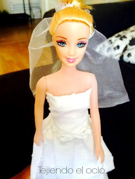 DIY: Como hacer un vestido de novia para Barbie®