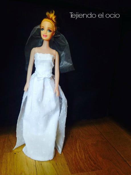 DIY: Como hacer un vestido de novia para Barbie®