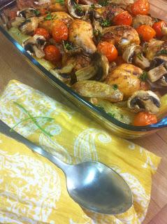 Muslitos De Pollo Asados Con Tomatitos Y Champiñones Muslitos De Pollo Asados Con Tomatitos Y Champiñones