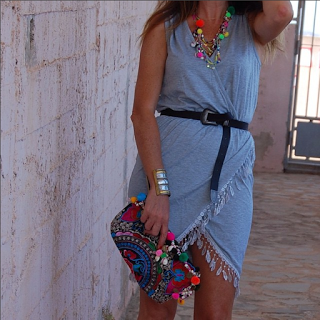 AMELIA, O UNA DIOSA DE LA MODA AMELIA, O UNA DIOSA DE LA MODA