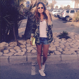 AMELIA, O UNA DIOSA DE LA MODA AMELIA, O UNA DIOSA DE LA MODA