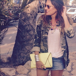 AMELIA, O UNA DIOSA DE LA MODA AMELIA, O UNA DIOSA DE LA MODA