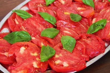 Ensalada de tomates (de verdad) con calamares a la plancha Ensalada de tomates (de verdad) con calamares a la plancha