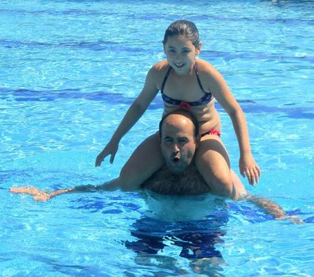 Turismo Rural.- Piscina en La Carroja.- La casita de Baix.- Alpatró Mis vacaciones 2ª Piscina, La Carroja, La Huerta, verdura fresca, turismo rural, casa rural, alpatró, vall de la gallinera, casita de baix, el castellot, blog solo yo, solo yo, blog diario