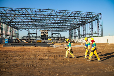 La construcción de las instalaciones olímpicas avanza sin cesar La construcción de las instalaciones olímpicas avanza sin cesar