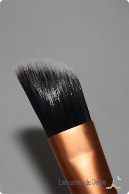 Mis brochas: Real Techniques by Samantha Chapman (IX): Concealer Brush Mis brochas: Real Techniques by Samantha Chapman (IX): Concealer Brush