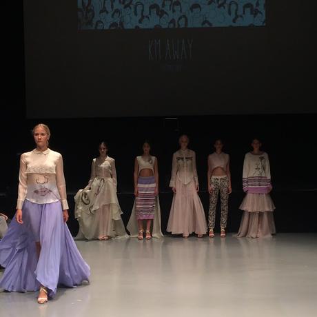 TESIS Institut Català de la Moda 2014/2015 TESIS Institut Català de la Moda 2014/2015