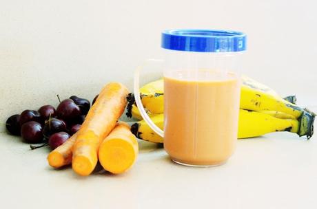 Mi vestido azul - Smoothie plátano, zanahoria y cerezas (5)