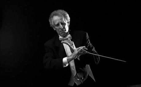 MÚSICA, ESTÉTICA Y ÉTICA: BENJAMIN ZANDER EN TED TALKS 2008 MÚSICA, ESTÉTICA Y ÉTICA: BENJAMIN ZANDER EN TED TALKS 2008