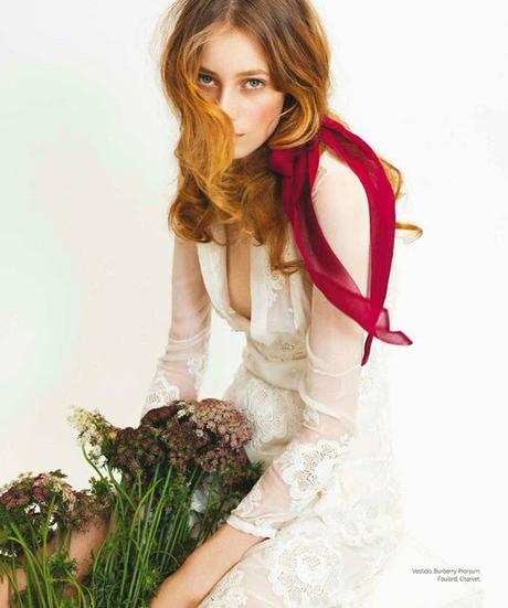 Thairine Garcia posa para la portada de agosto de Harper's Bazaar Mexico Thairine Garcia posa para la portada de agosto de Harper's Bazaar Mexico