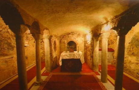 Gruta de la Sagrada Familia. El Cairo. Egipto Gruta de la Sagrada Familia. El Cairo. Egipto