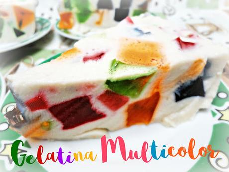 Pastel de gelatina multicolor con leche condensada