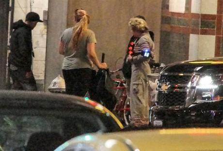 Imagen de #ChrisHemsworth en el reboot femenino de #Ghostbusters