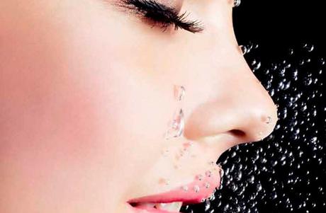 3 AGUAS MICELARES A TENER EN CUENTA. 3 AGUAS MICELARES A TENER EN CUENTA.