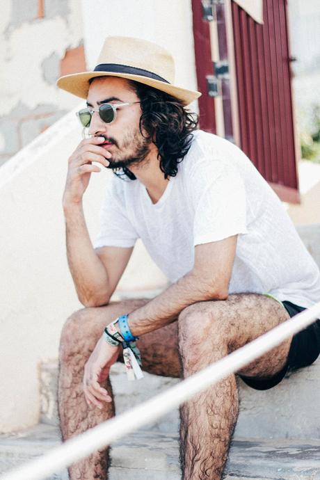 From The Stalls With Equivalenza U_USE_TO_TOLD_ME_I_LOVE_YOU_UNDER_THE_SUN_EQUIVALENZA_Glamour_Narcotico_Charlie_cole_H&M_Total_Look_Menswear_lifestyle_fashion_for_men_el_perello (6)