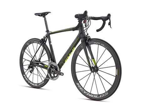 Se presenta el nuevo cuadro Fuji SL, una producción realmente ligera que ofrece una bicicleta completa con peso por debajo de los 5kg Se presenta el nuevo cuadro Fuji SL, una producción realmente ligera que ofrece una bicicleta completa con peso por debajo de los 5kg