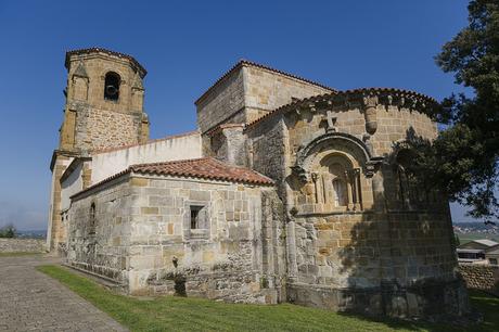 Iglesia de Santa María de Bareyo