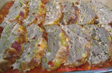 pastel de carne picada en salsa