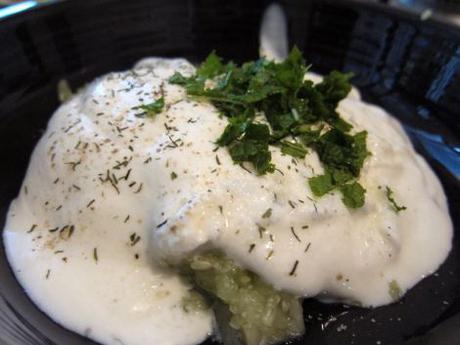Tzatziki: salsa de yogur y pepino (Grecia) #ColorySabor tzatziki-