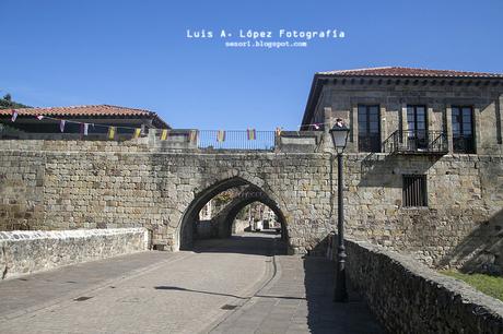 Paseo por la Villa de Cartes Paseo por la Villa de Cartes