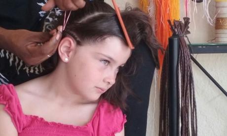 Como hacer trenzas africanas de diadema, paso a paso Trenzas afro. Primera trenza