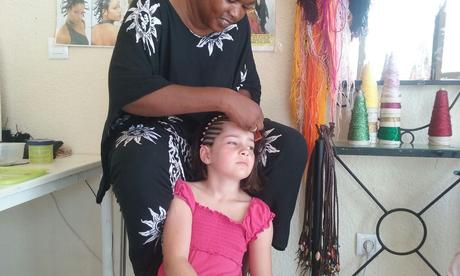 Como hacer trenzas africanas de diadema, paso a paso Como hacer trenzas africanas de diadema, paso a paso