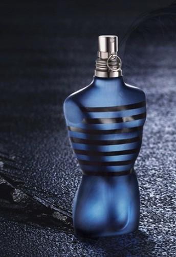 Ultra Male, el Perfume Ultraviril e Hipnótico de Jean Paul Gaultier Ultra Male, el Perfume Ultraviril e Hipnótico de Jean Paul Gaultier