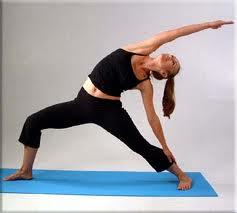yoga52 Tres en uno: entrenamiento cardiovascular, tonificación y estiramientos