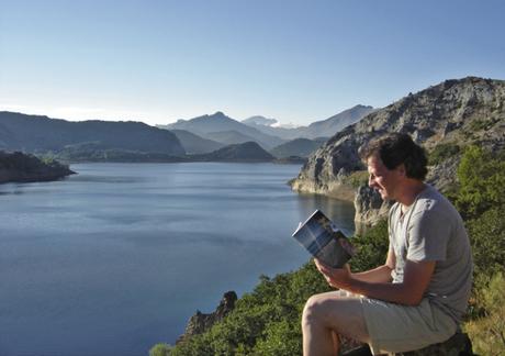 Crónica de una celebración literaria en Babia Embalse de Barrios de Luna