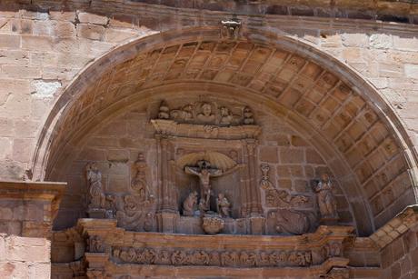 Timpano iglesia de Villamanrique. Autor, César del Pozo