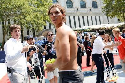 Rafa Nadal en Nueva York le da al  'strep tenis'