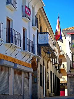 Baltanás (Palencia), Alcalá Real (Jaén): 