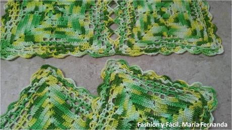 Un granny diferente, motivo verde matizado a crochet (A crocheted different granny in green tones) Un granny diferente, motivo verde matizado a crochet (A crocheted different granny in green tones)