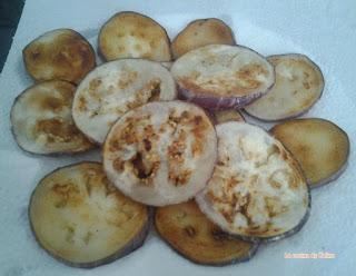 Fettuccine con pimientos y berenjenas Fettuccine con pimientos y berenjenas