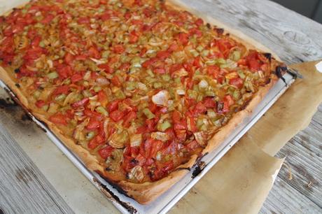 Video receta: Como hacer masa fácil y rápida para cocas y coca de trampó Video receta: Como hacer masa fácil y rápida para cocas y coca de trampó