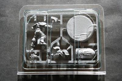 Stormcast Eternal de reglado con White Dwarf Weekly 75 Stormcast Eternal de reglado con White Dwarf Weekly 75