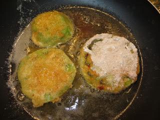 TOMATES VERDES FRITOS TOMATES VERDES FRITOS