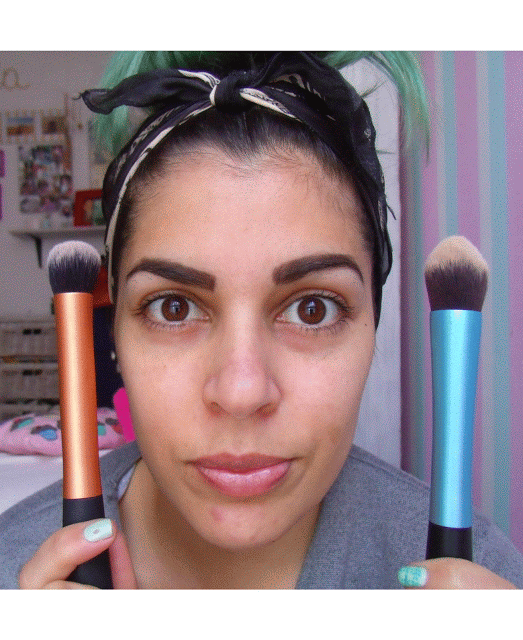 ♕ COMPARACION BROCHA REAL TECHINIQUES vs. BROCHA CHINA ♕Ⓡ ♕ COMPARACION BROCHA REAL TECHINIQUES vs. BROCHA CHINA ♕Ⓡ