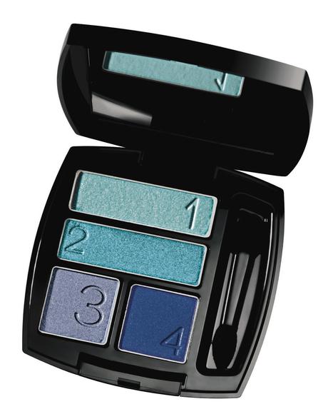 Te presentamos Underwater Paradise el nuevo look de Maquillaje SS2015/16 de Avon Te presentamos Underwater Paradise el nuevo look de Maquillaje SS2015/16 de Avon