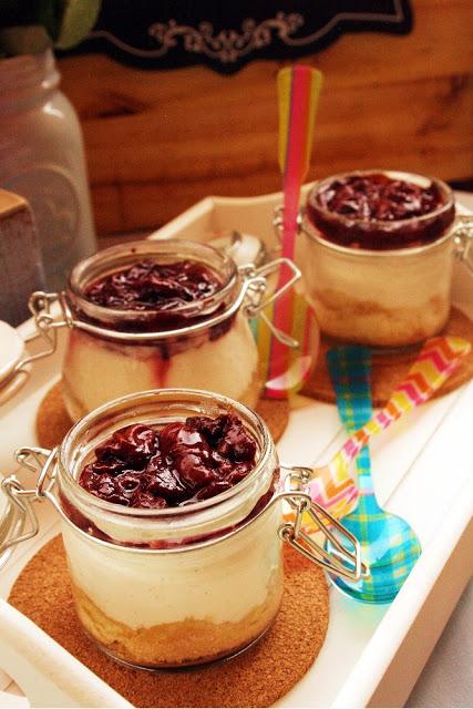No bake cherry cheesecake in jars No bake cherry cheesecake in jars