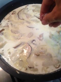 TAGLIATELLE CON SALSA DE CEPS Y NUECES TAGLIATELLE CON SALSA DE CEPS Y NUECES