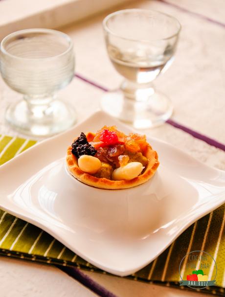 TARTALETAS DE MOUSSE DE ESPÁRRAGO Y ATÚN AHUMADO photo aperitivo2_zpsmqp7xiyy.jpg