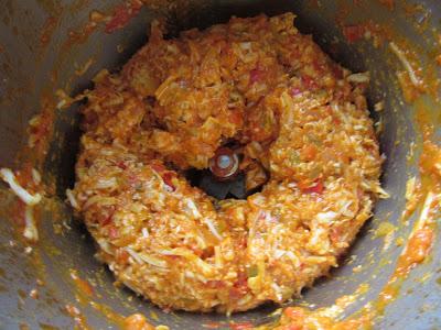 Tacos o tortitas de pollo y tomate