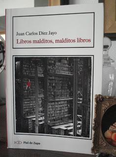 'Libros malditos, malditos libros,' de Juan Carlos Díez Jayo