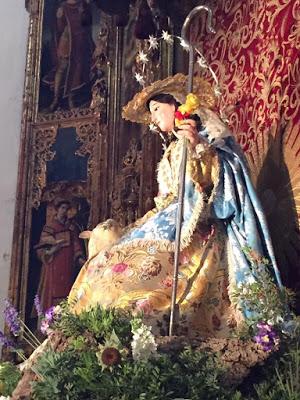 Galería de fotos del Altar del Triduo de la Divina Pastora de Marchena Galería de fotos del Altar del Triduo de la Divina Pastora de Marchena