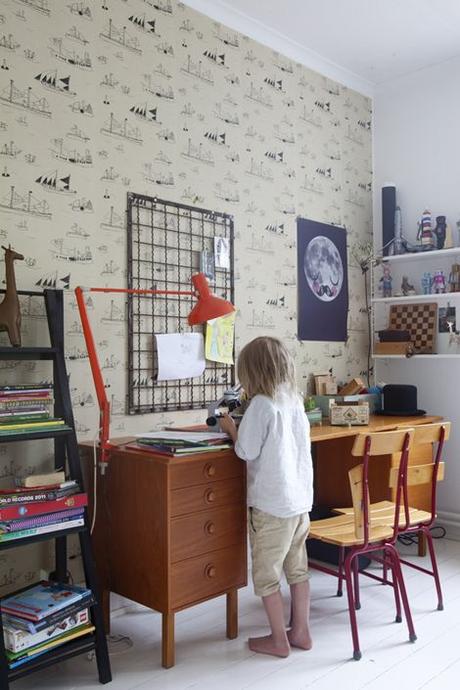 Ideas para montar el escritorio en una habitación infantil